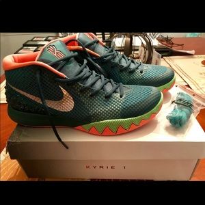 Kyrie 1 like new